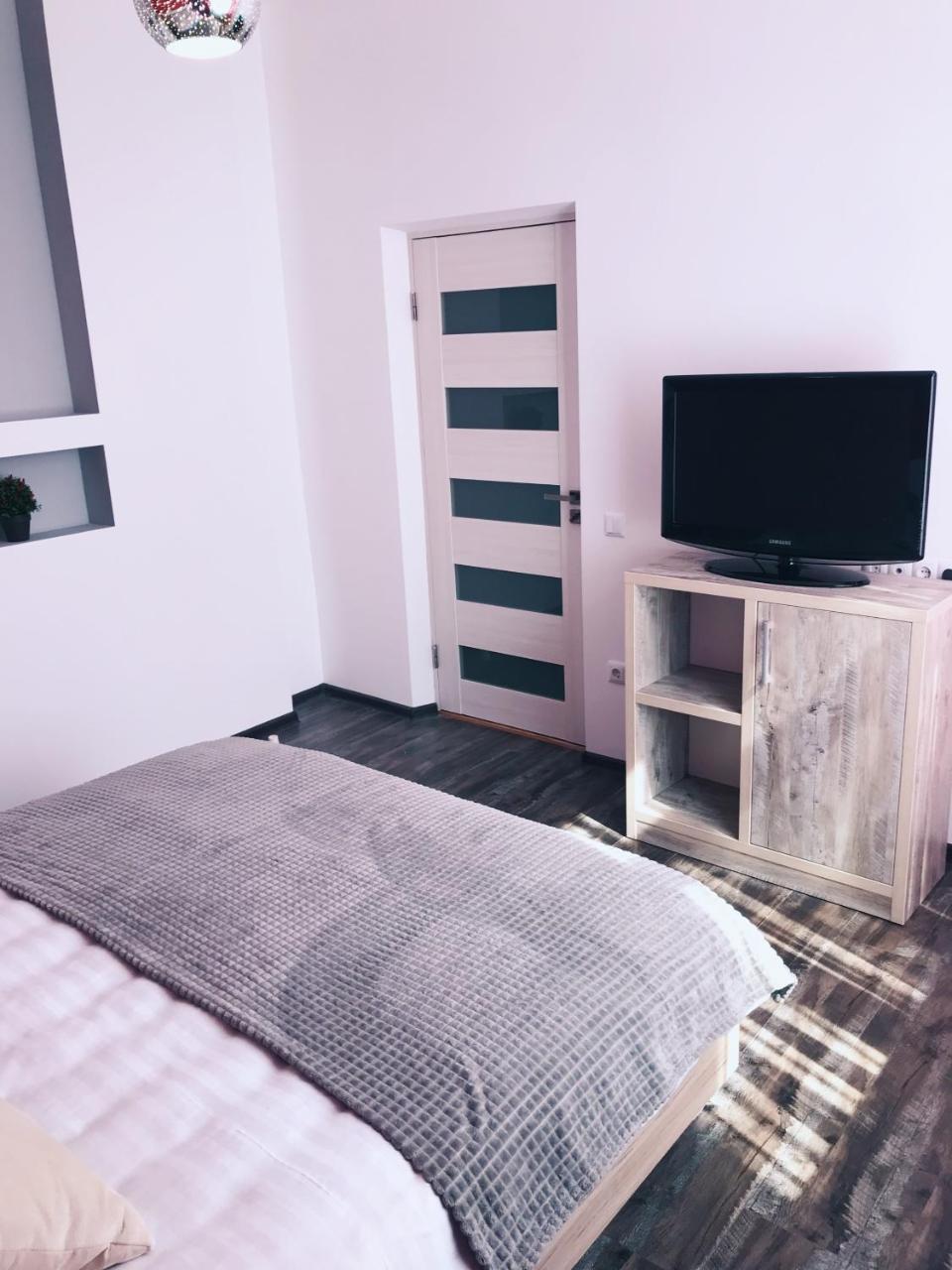 Apartment Ternopil Світло Не Вимикають Екстериор снимка
